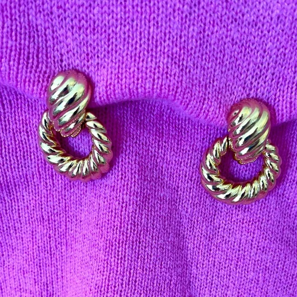 Ciner Vintage Door Knocker Clip on Earrings - Picture 6 of 12
